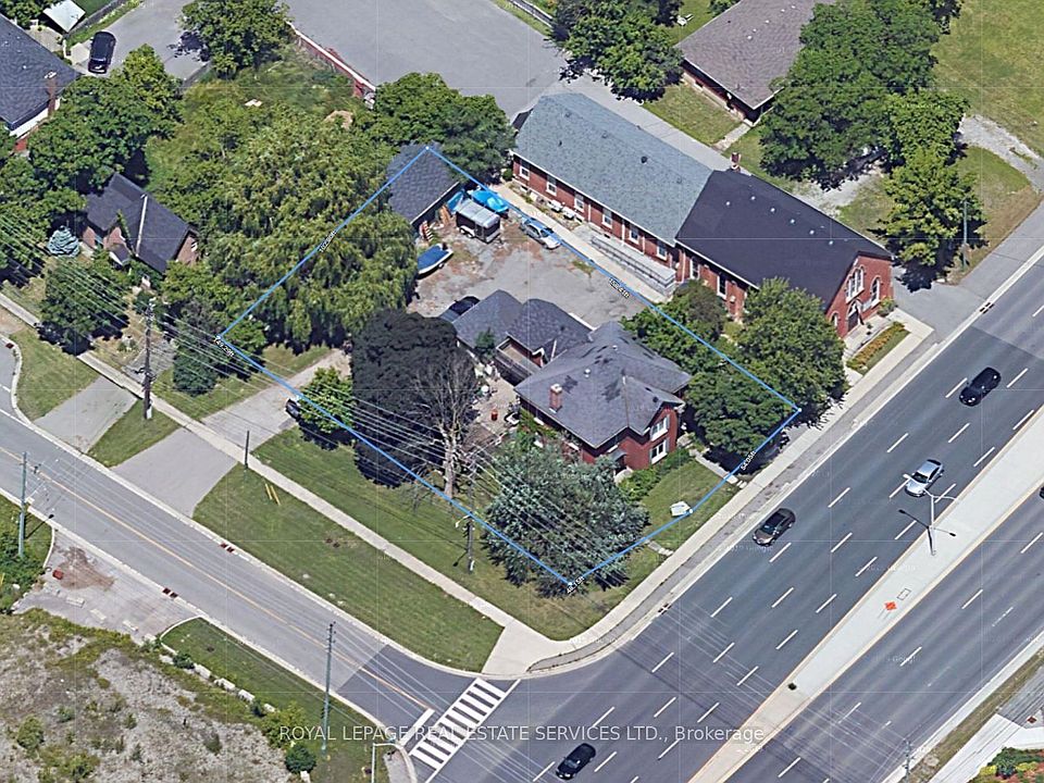 2nd image of 2527 Dundas St W