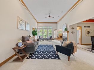 4206 SW Homestead Dr, Lees Summit, MO 64082