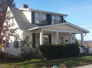 18 Linden St, Morgantown, WV 26501