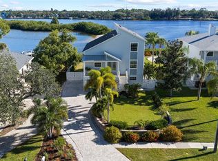 1512 RIVERSIDE DRIVE, TARPON SPRINGS, FL 34689