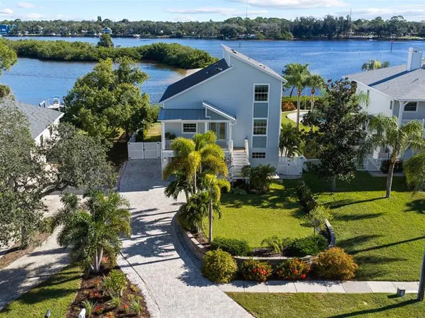 1512 RIVERSIDE DRIVE, TARPON SPRINGS, FL 34689