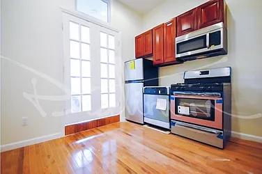 Rented by Platinum Properties