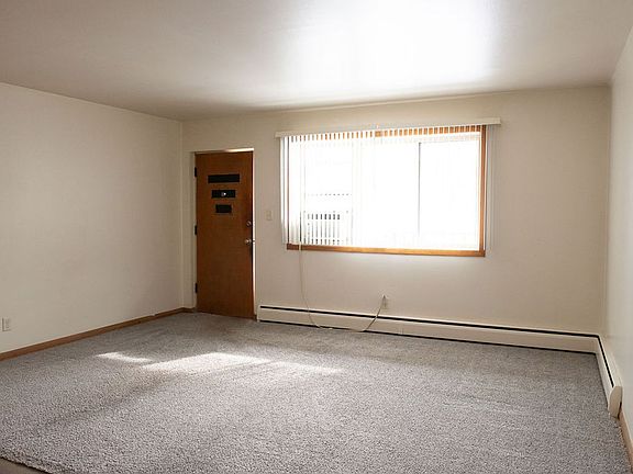5th image of 1500-08 S 92nd St #1500-10