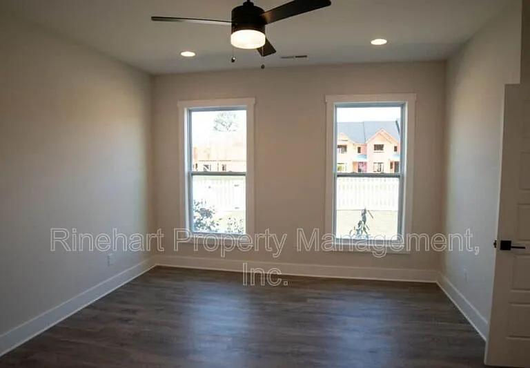 515 Harjo Dr — Photo 3