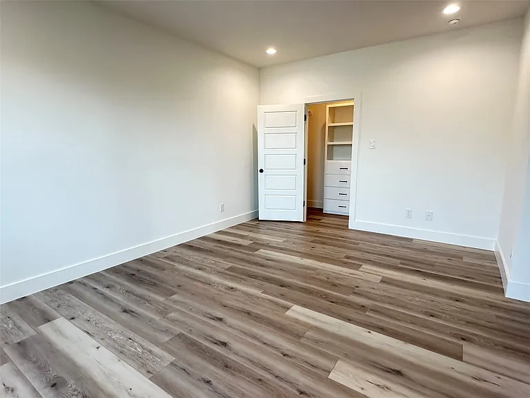 3908 Rochelle Dr — Photo 28