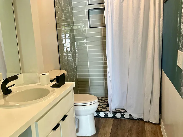 1036 Mary Joye Ave — Photo 3