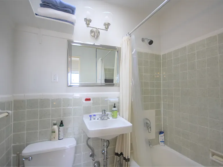 160 Sterling Pl #4F — Photo 10