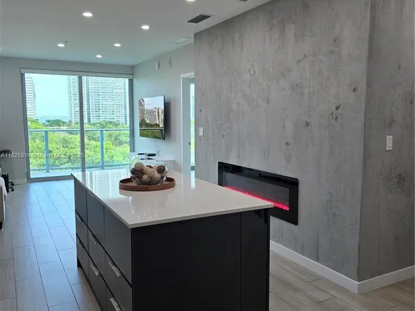 1600 SW 1st Ave APT 809, Miami, FL 33129