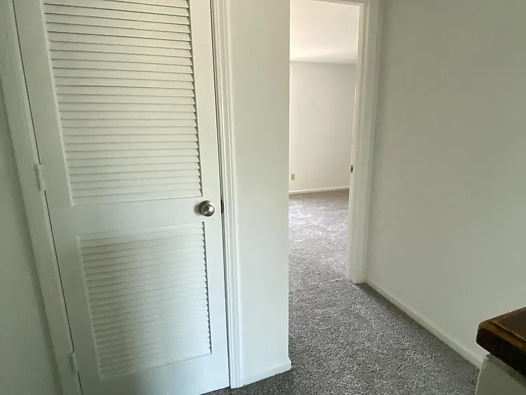 8042 Thelen St — Photo 7