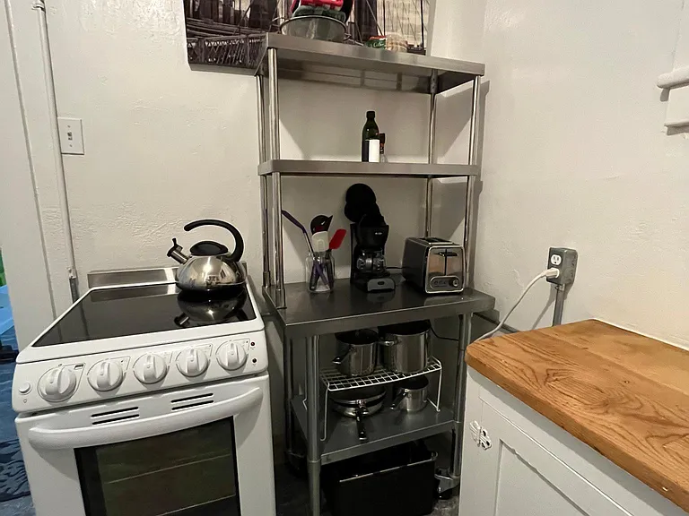 856 E Carter St #5 — Photo 10