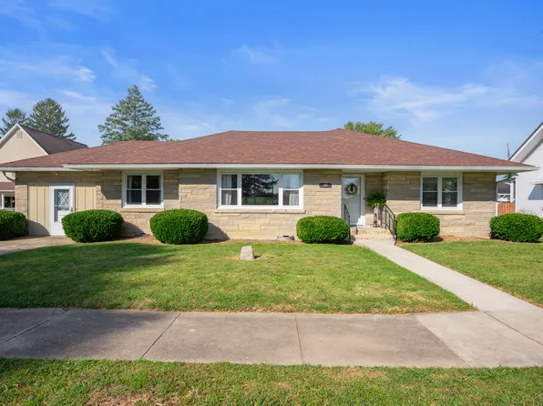 305 N Broad St, Mooreland, IN 47360