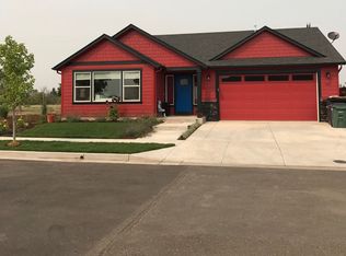 940 Maple St, Independence, OR 97351