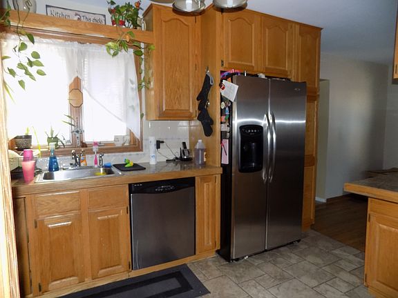 3rd image of 2601 Elder Ln
