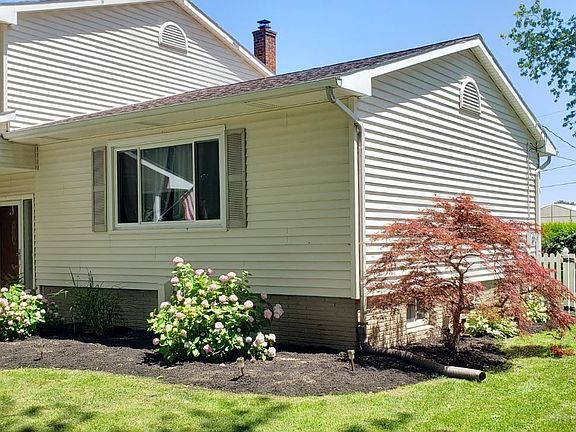5th image of 2810 Lynn Dr