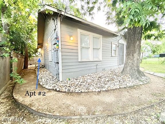 3rd image of 640 E Evergreen St APT 2