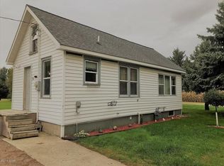 714 14th St, Clarkfield, MN 56223