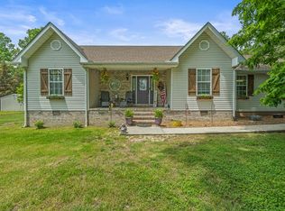 250 Muddy Pond Rd, Monterey, TN 38574