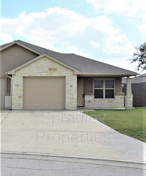 1st image of 4625B Teesh Dr