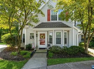 2902 Tudor Dr, Pompton Plains, NJ 07444