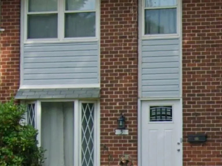 3 Strabane Ct — Photo 1
