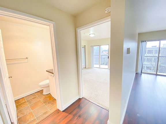 3rd image of 212 Harvard Ave E #302