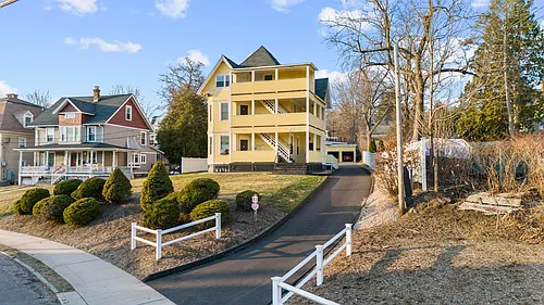 83 Prospect St #2 Photo 1