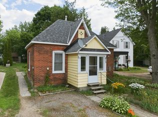 213 James St, Bracebridge, ON P1L 2B8