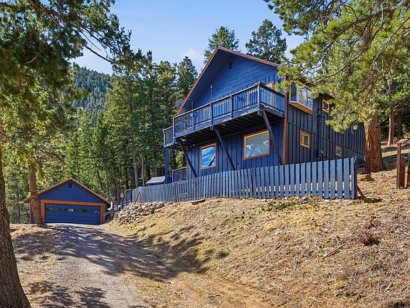 3rd image of 910 Chute Rd