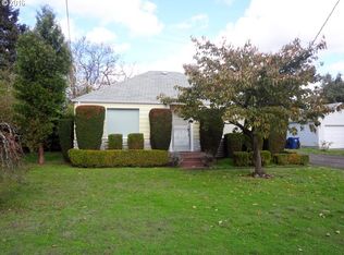 87 Knoop Ln, Eugene, OR 97404