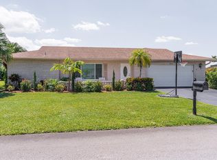 9502 NW 74th Ct, Tamarac, FL 33321