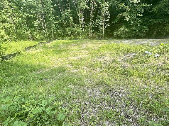 3rd image of 805 Brookhaven Dr Lot 5