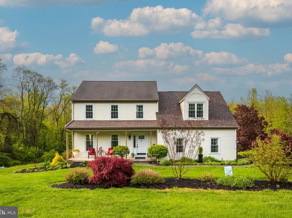 5007 Deer Dr, Downingtown, PA 19335