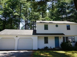 13 Stoneybrook Rd, Nashua, NH 03063