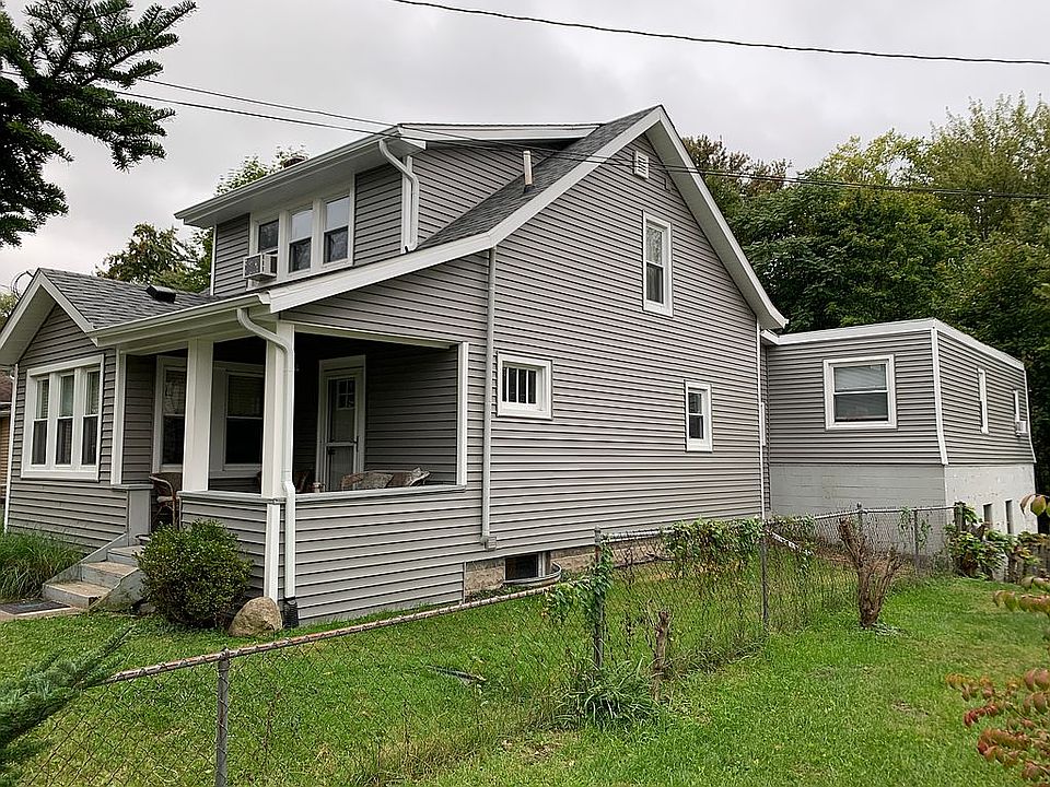 2nd image of 2163 Dean Ave