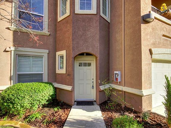 2nd image of 1612 Vessona Cir