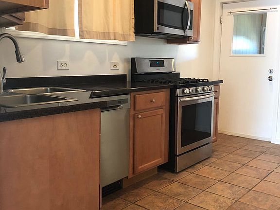 3rd image of 3216 S Parnell Ave #1