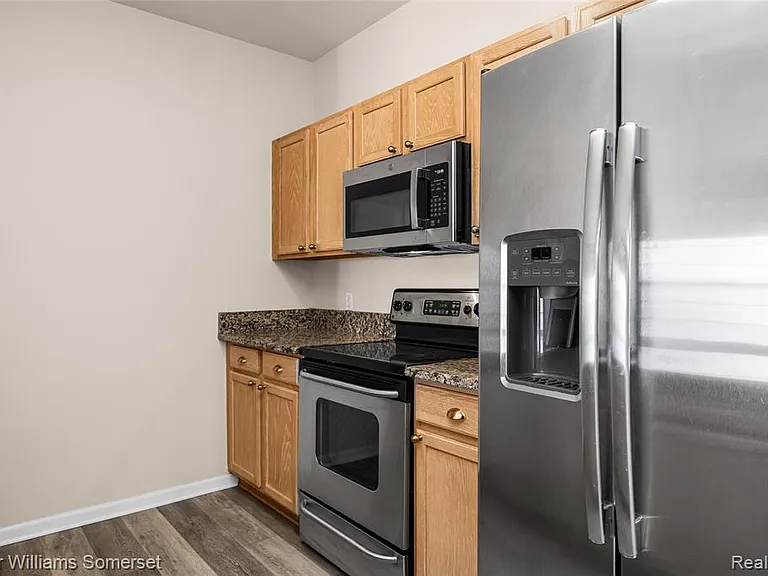 1128 Alameda Blvd — Photo 20
