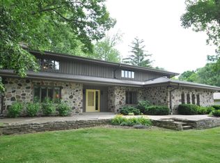 1650 Notre Dame Blvd, Elm Grove, WI 53122