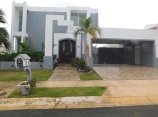 79 Calle Ducado, Toa Alta, PR 00953