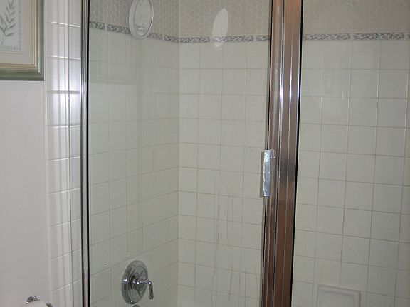 2nd image of 1825 N Grand Ave #A