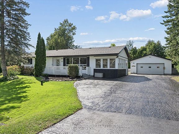 2nd image of 92 Sunset Beach Rd