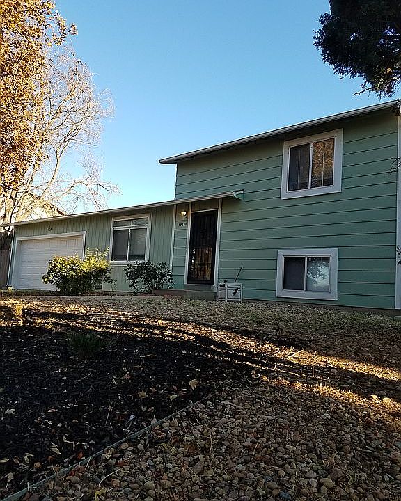 1st image of 15628 E Girard Pl