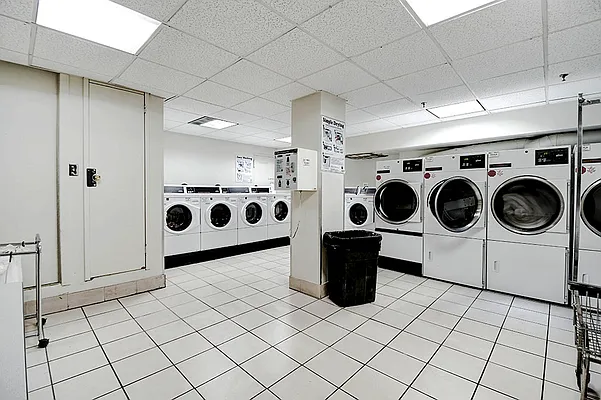 Rented by Urbane Brokerage | media 19