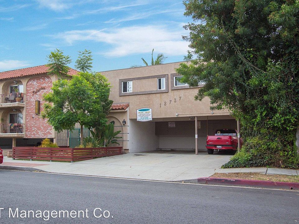 1st image of 12737 Pacific Ave APT 6