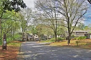 1701 Cedar Chase Ln NE — Photo 19