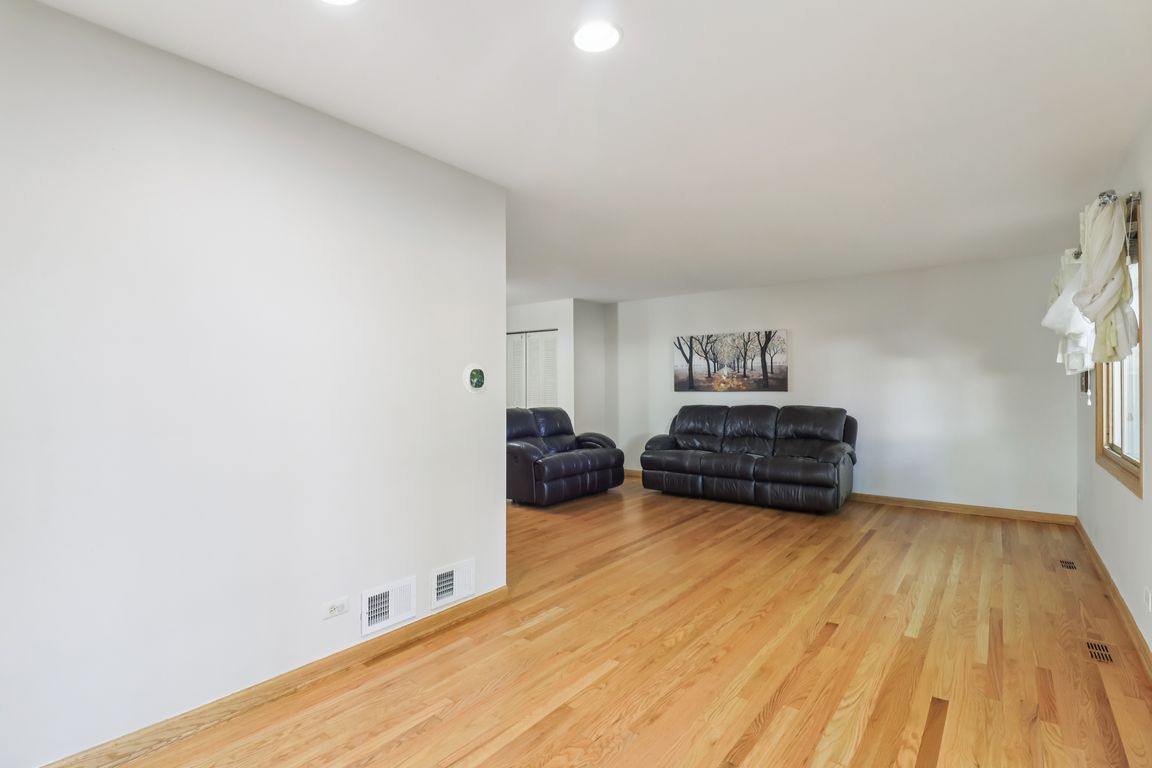 next background image