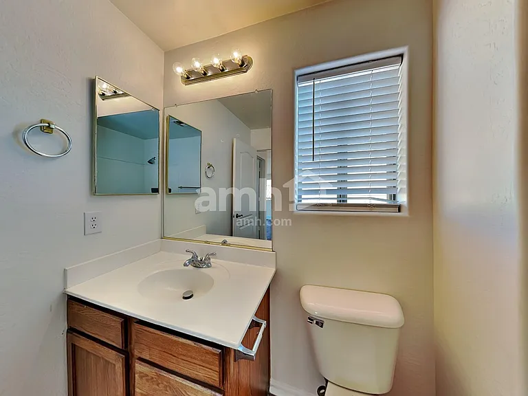 4021 S 55th Dr — Photo 23