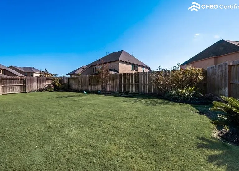 3830 Desert Springs Ln — Photo 35