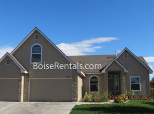 2501 E Green Canyon Dr, Meridian, ID 83642