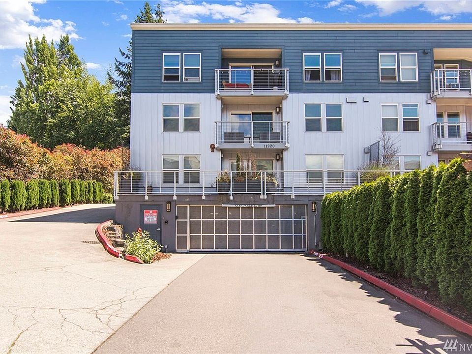 1st image of 11920 98th Ave NE APT 210